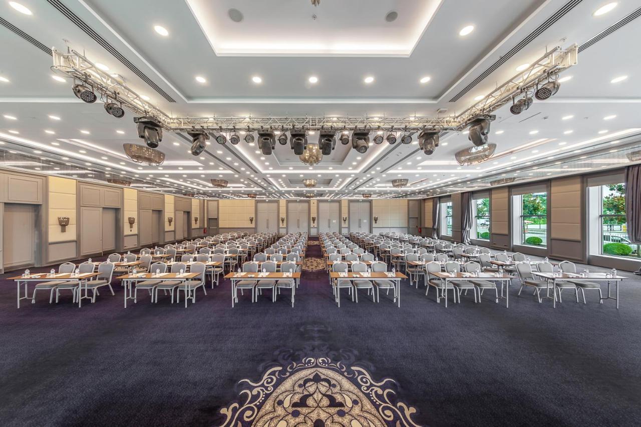 Dedeman Bostanci Istanbul Hotel & Convention Center Екстер'єр фото The main conference hall